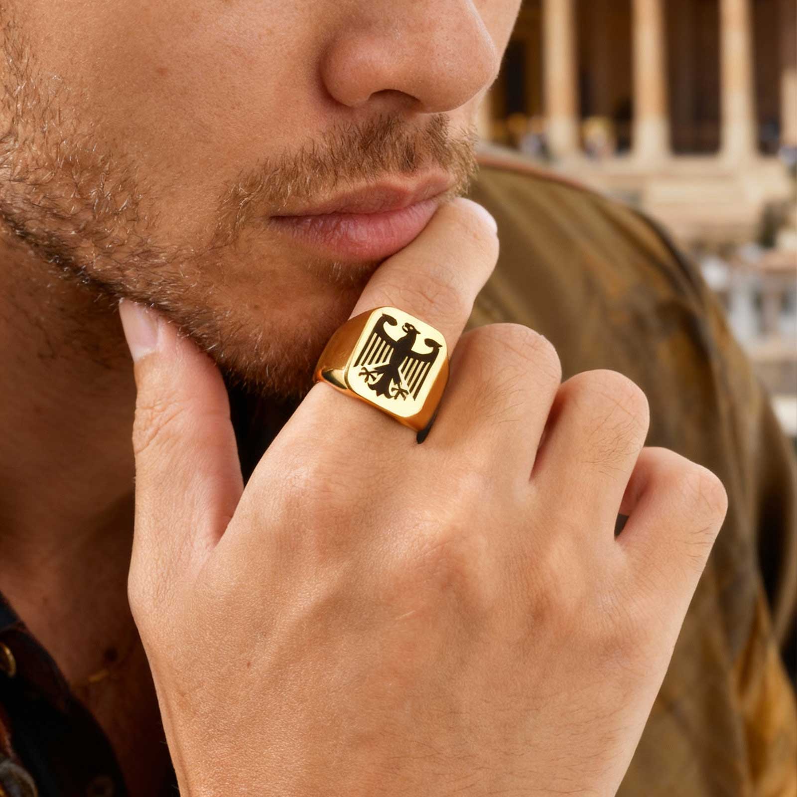 Custom Flying Hawk Eagle Ring  - Body Jewelry Wholesale のレビューと価格