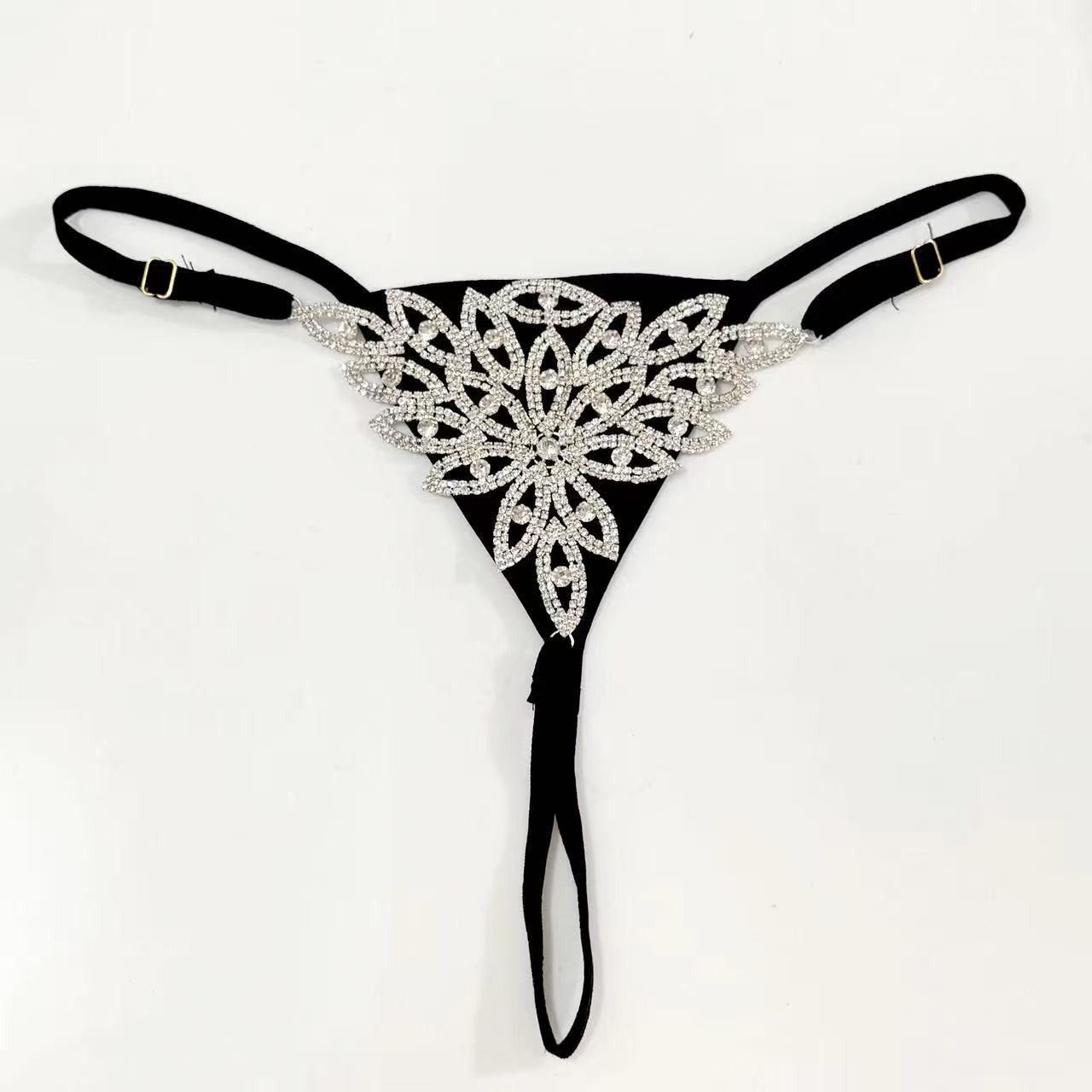 New Simple Devil's Eye Diamond - Body Jewelry Diamond のレビューと価格
